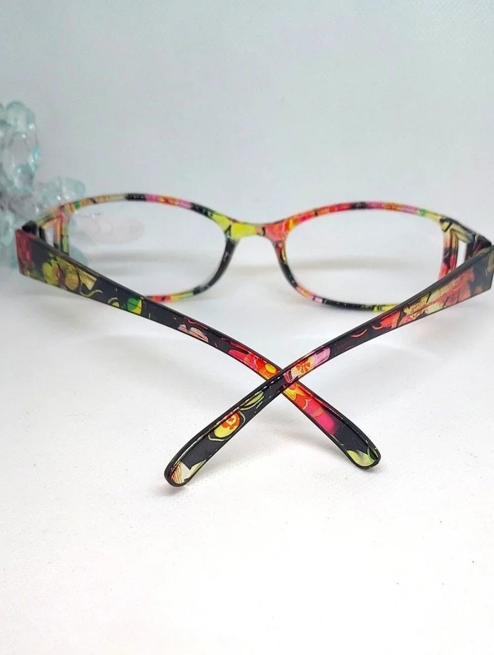 Reading Glasses +2.00 With Coordinating Rainbow Hard Case And Dust Bag NWT